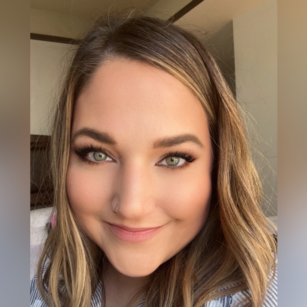 Meet your Posher, Michele